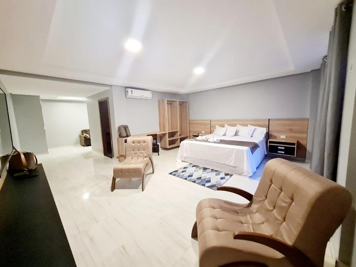 Royal Hotel Tailandia ภายนอก รูปภาพ